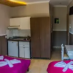 Pensionat Kyano Studios-sotiria